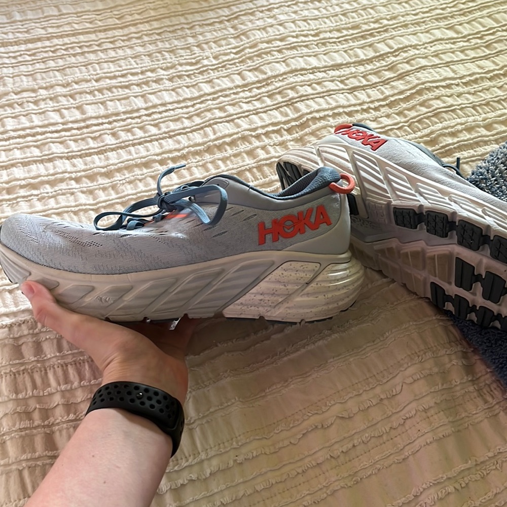 size 10 hoka gaviota 4